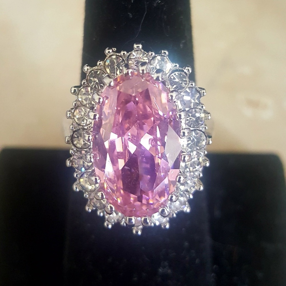 Multi Faceted Pink Rhinestone Cocktail Ring